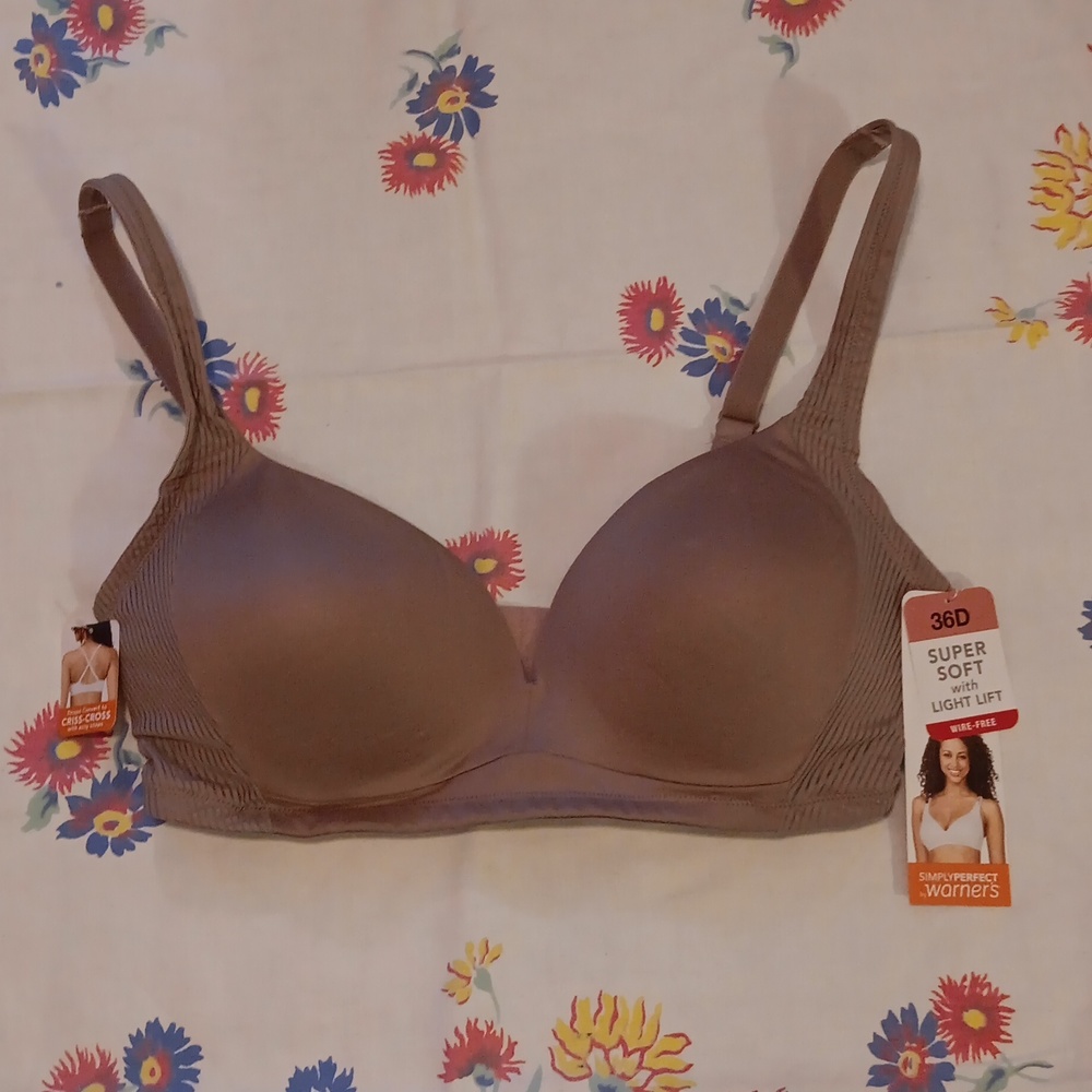 NEW (w/tag) Warner's Simply Perfect Light Lift Super Soft Wirefree Bra Size 36